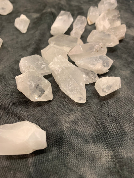 Raw clear quartz